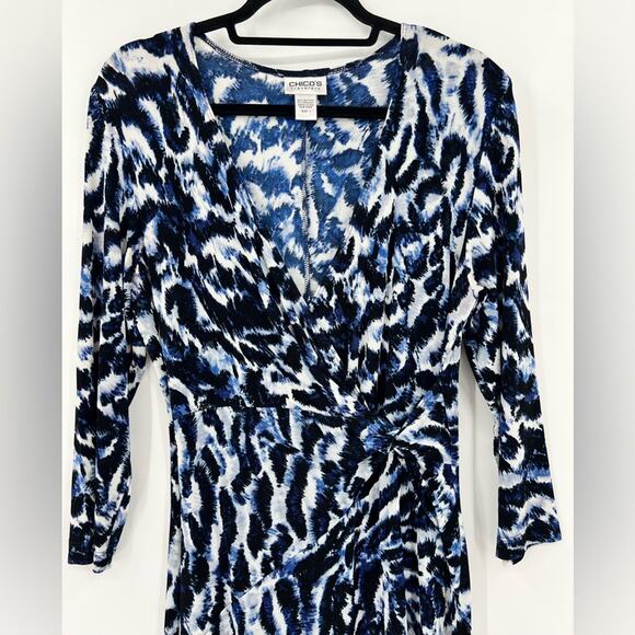 Chico’s Travelers Printed Faux Wrap Midi Dress 3/4 Sleeve V Neck Blue Medium - Picture 3 of 12